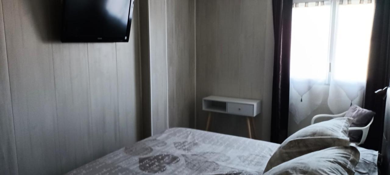 Ferienwohnung Le Queirele Le Lavandou Exterior foto