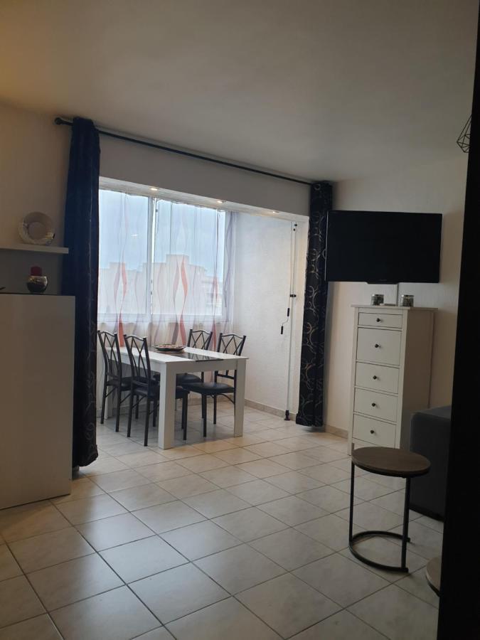 Ferienwohnung Le Queirele Le Lavandou Exterior foto